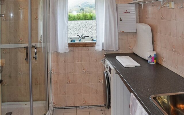 8 Person Holiday Home in Sæbø