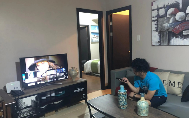 SAN LORENZO PLACE 2BR 29-E by LARICO