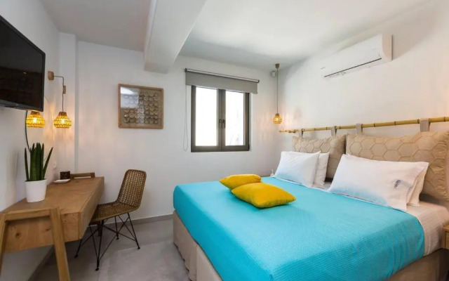 Villa Daphne-Naiades/ 2 bedrooms,luxury,beachfront