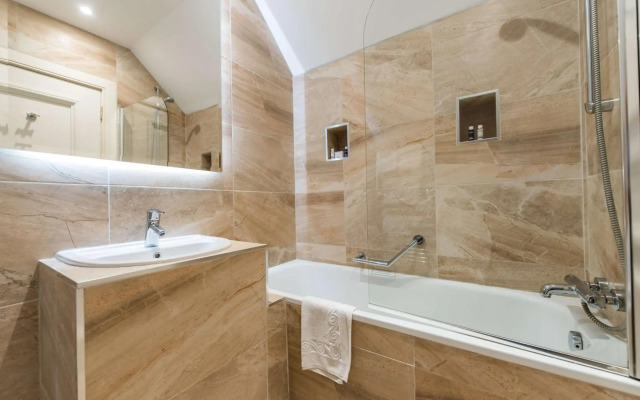 Gleddoch Golf & Spa Resort
