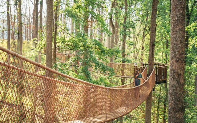 Whispering Pines 642