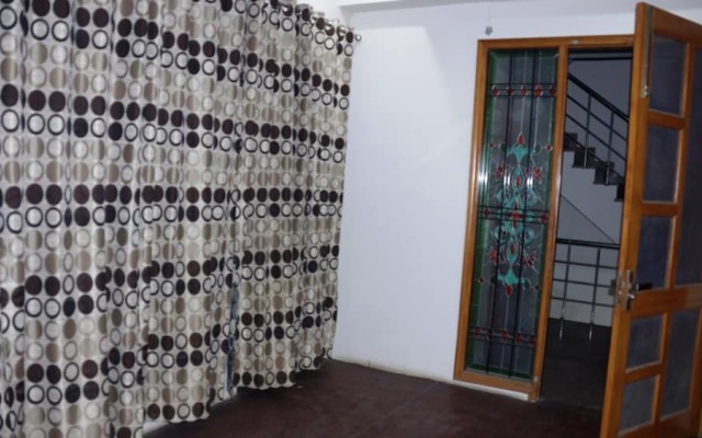 Maxfort Hospital Apartment