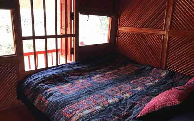 Indigo Snail Boutique Hmong Homestay - Hostel