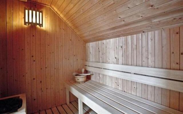 Cherry Lodge