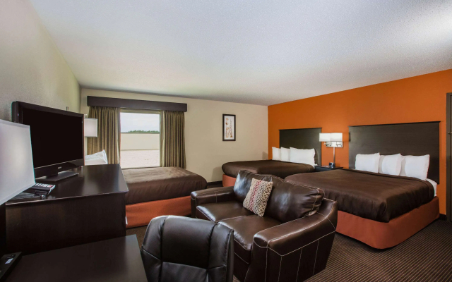 AmericInn by Wyndham Baxter Brainerd