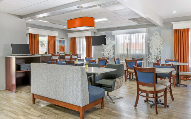 Best Western Royal Inn