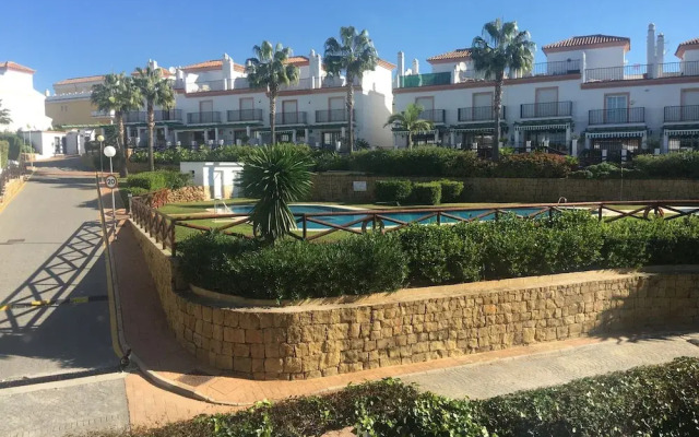 Cabopino/townhouse/marbella/sleeps6/pool