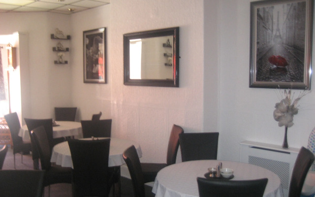 The Mornington Hotel