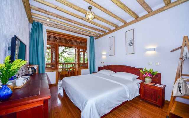 Floral Hotel Dali Cangshan Muyun