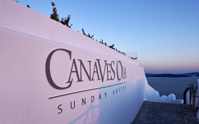 Canaves Sunday