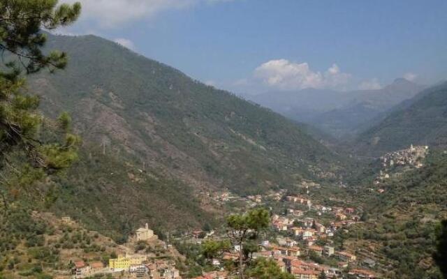 Sweet Home Badalucco 4 posti letto 10 km dal mare