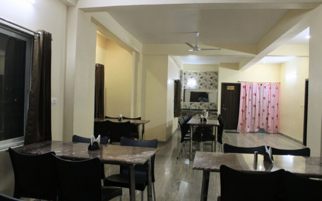 Maruti Group of Hotels - Hotel Shri Naman