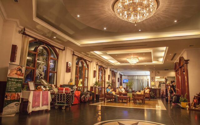 Angkor Holiday Hotel