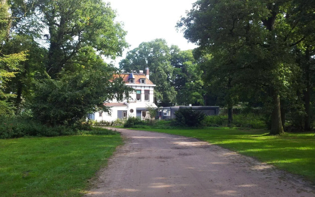 Bed & Breakfast Rijsterbosch