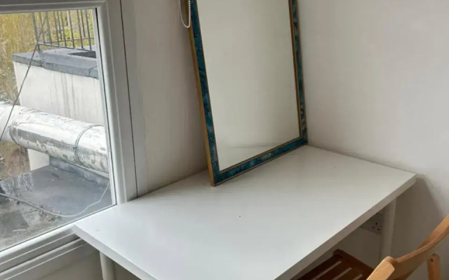 Cozy 4 Bed Flat in Islington London