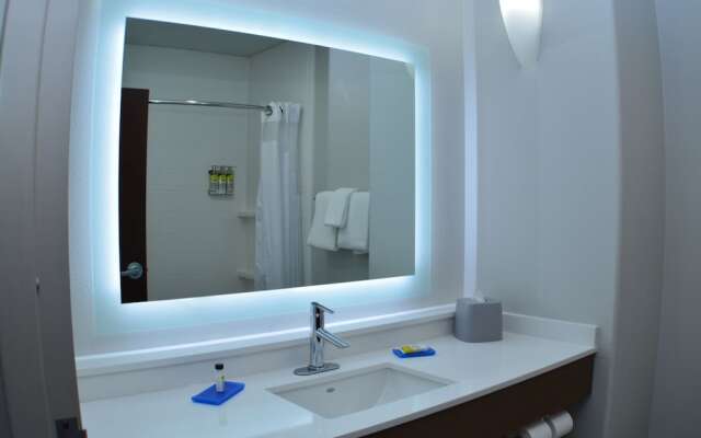 Holiday Inn Express Hotel & Suites Seguin