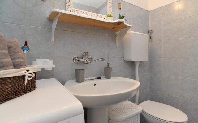 Apartment Dulijana 2042