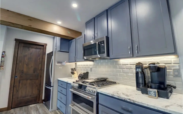 An303 Anaconda 3 Bedroom Condo