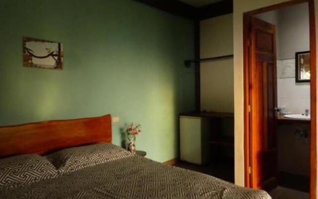 Hotel Kambutaleko