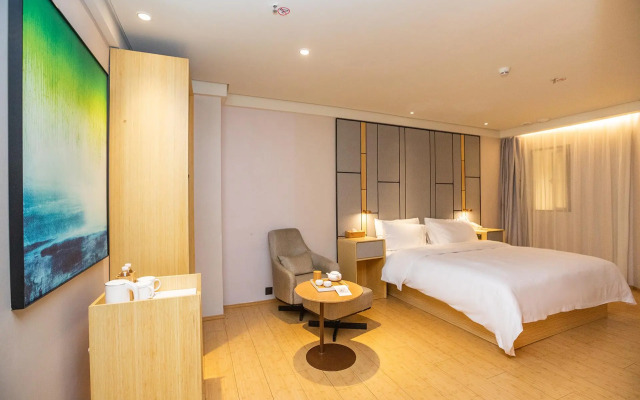 Ji Hotel (Shenzhen Shennan Aveue Huaqiang Branch)