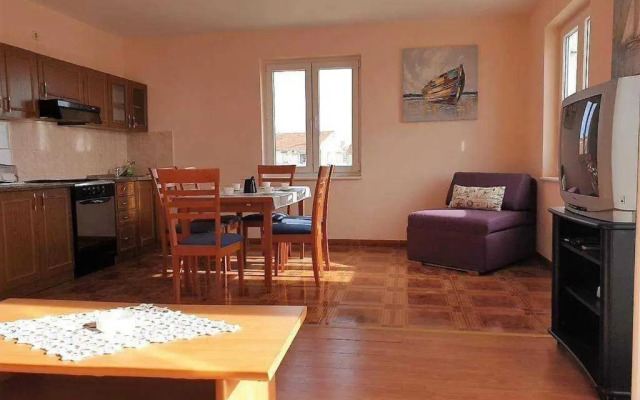 Apartments Loina