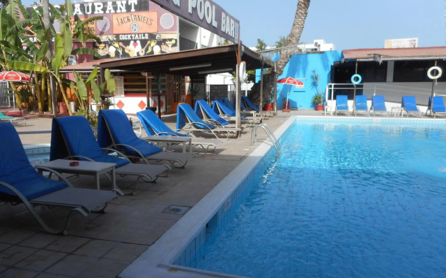 Kkaras Hotel