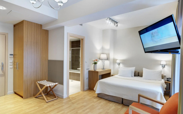 Phidias Piraeus Hotel