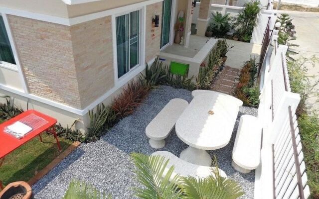 Sandy Home Sattahip