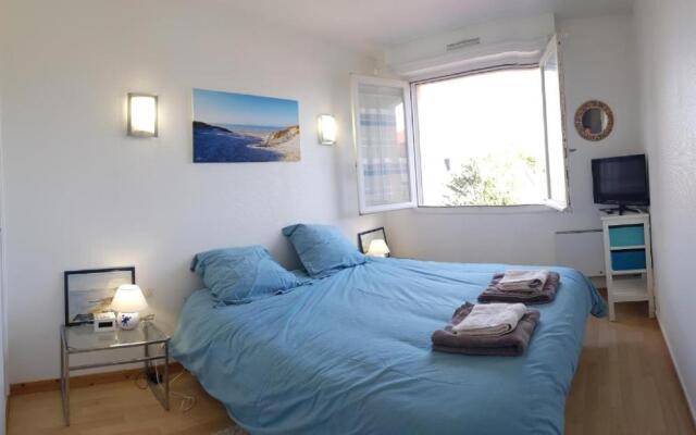 Grand appartement traversant 3 ch hyper-centre+Parking privé.