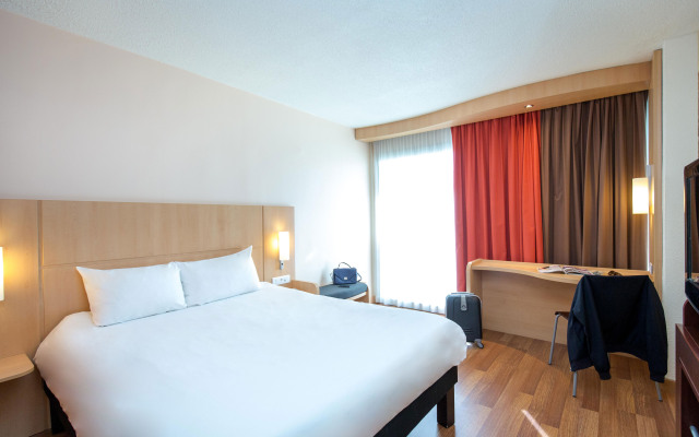 ibis Cavaillon Portes du Luberon