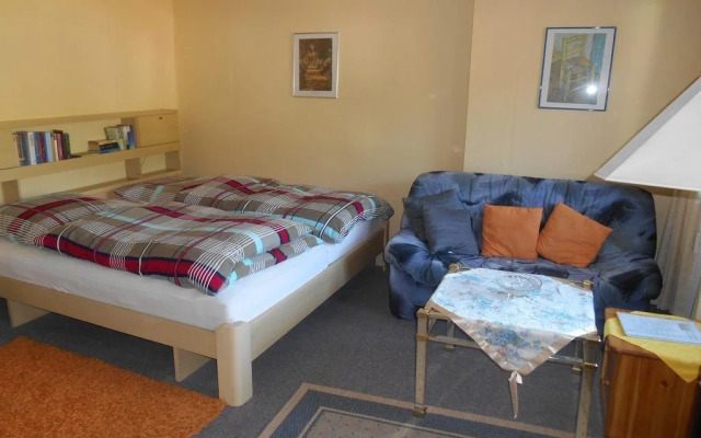 Haus an der Kastanie