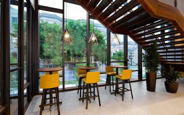 Courtyard by Marriott Knoxville Downtown