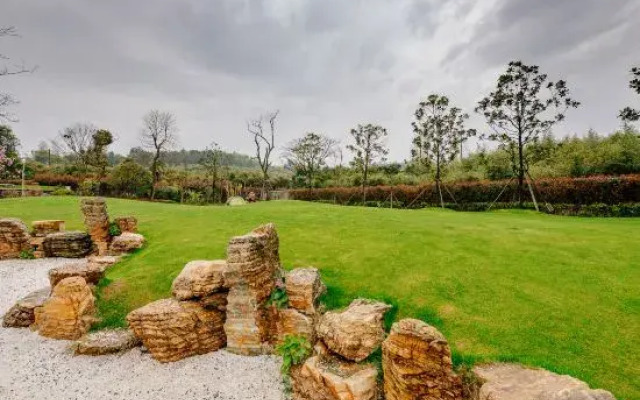 Mogan Mountain · Suzhou Style Garden Hostel