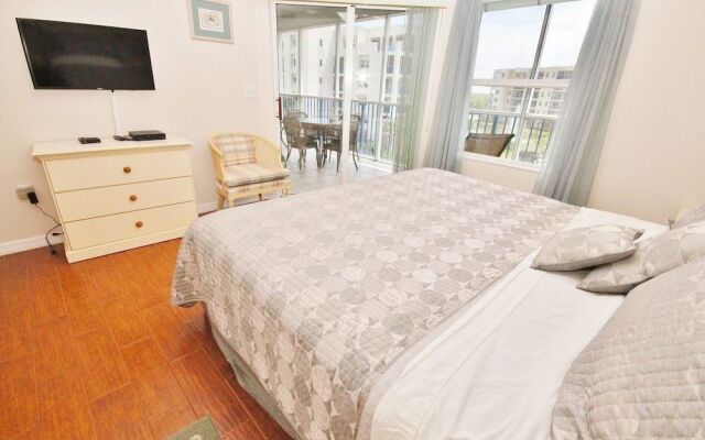 Oceanwalk 1-403 Apartment 2