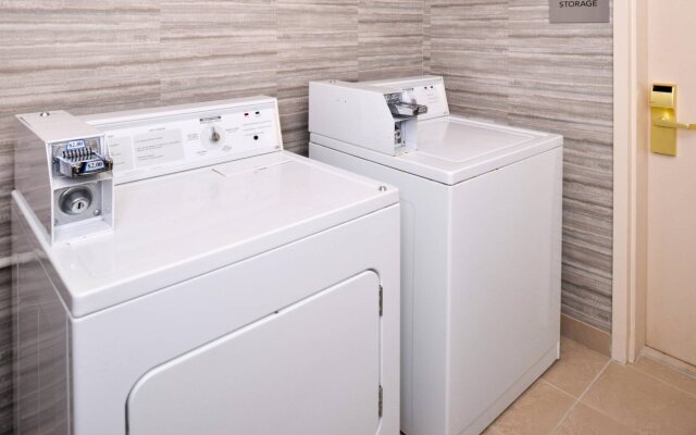 Courtyard by Marriott Charlotte Gastonia