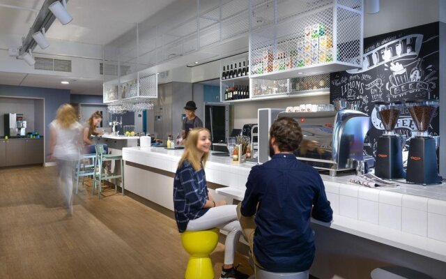 Stayokay Utrecht Centrum - Hostel
