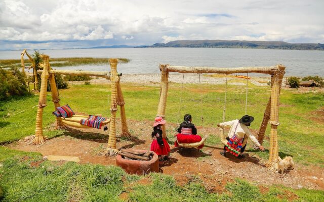 Titicaca Lodge - Luquina Chico