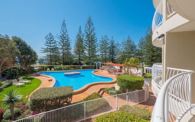 Burleigh Surf Apartments