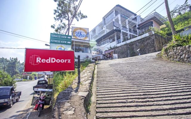 RedDoorz Plus @ Sersan Bajuri 2