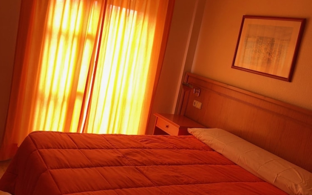 Hostal Carlos III