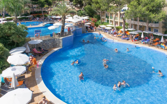 Zafiro Cala Mesquida Hotel