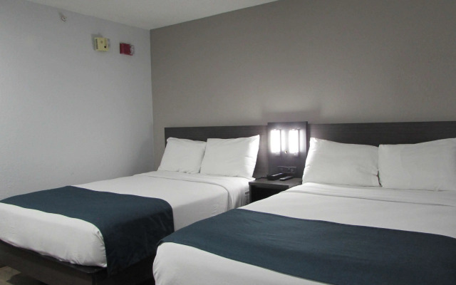 Motel 6 West Des Moines, IA