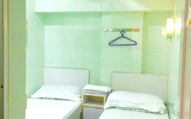 Wing Lee Guest House – Guest Rooms – Kowloon