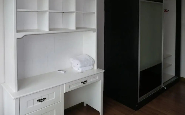 Greensward Suites At Taragon