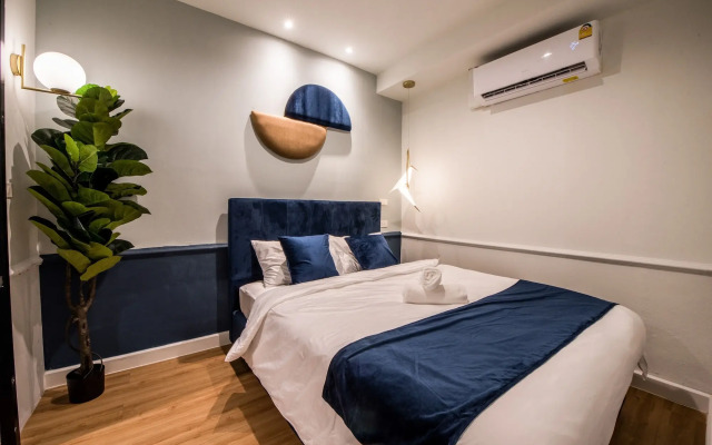 Theme Boutique Hotel