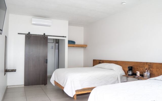 Hotel Marea Baja