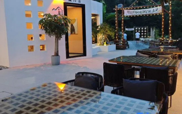 Yuanshanjian Homestay (Nanyue Hengshan Scenic Area)