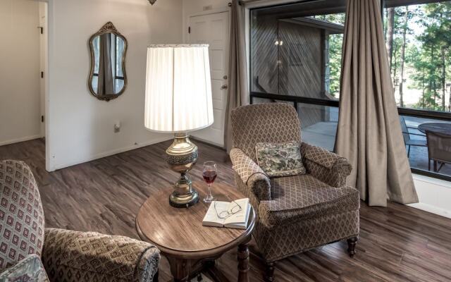 AAA Escape - Three Bedroom Cabin