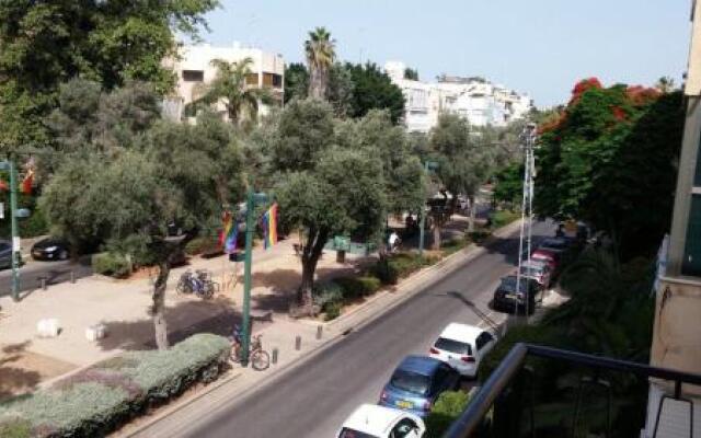 Ben Gurion Apartment