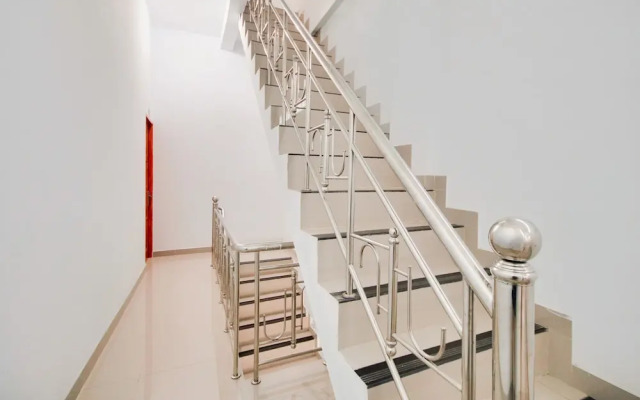 OYO 3844 Shinta Guesthouse